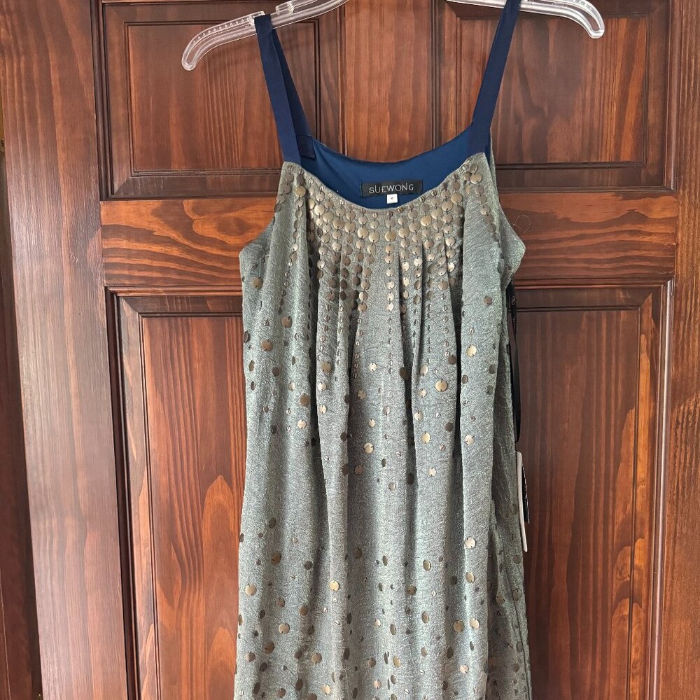NWT Sue Wong Size 4 Metallic Dress - Perfect to dress up or down!
